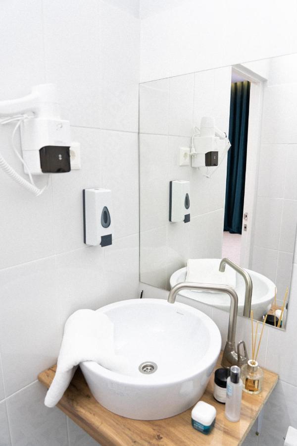 Jardin Hotell Aktobe Eksteriør bilde
